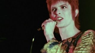 Suffragette City - live 1972 (rare footage)