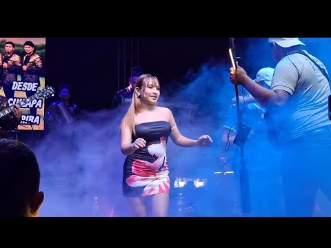 Venga y vean los movimientos SEXY de estas CHICAS. SAN MIGUEL. San antonio del MOSCO #video #baile 