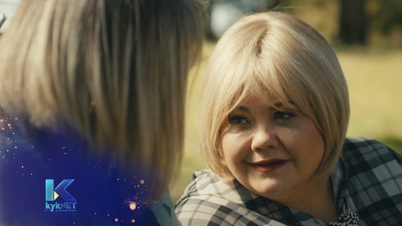 Amptelike lokprent – Foto's teen die muur | kykNET