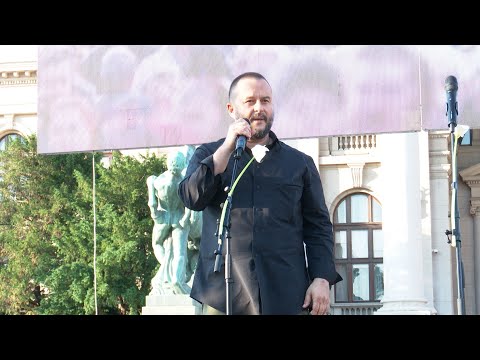 Ivan Ivanović na protestu:  Ne prihvatamo da za ovakvu tragediju niko nije odgovoran #novars