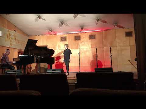 Doodlin’ - Maria Łacka