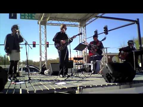 blackbird cover at forsythia festiva 2012