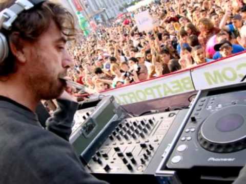 Benny Benassi - Love Is Gonna Save Us (Radio Edit)