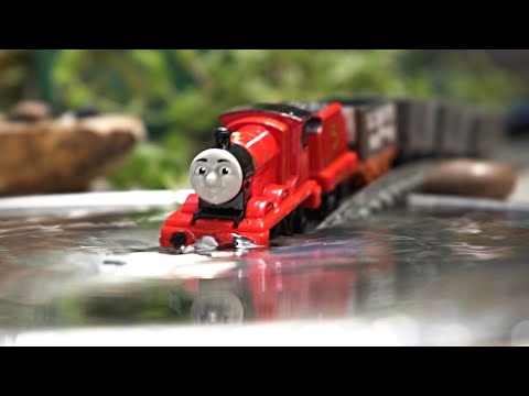 Thomas & Friends - Train Crashes and Accidents - Slow Motion