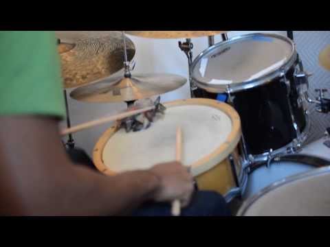 Tivon Pennicott feat. Sound Quartet- Twelve Days of Christmas