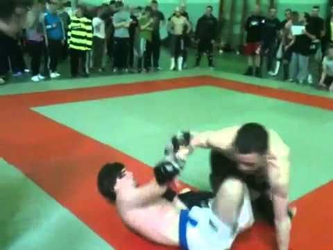 Karl Redmond (SBG) vs Darragh Hart (Rush) MMA League Dublin