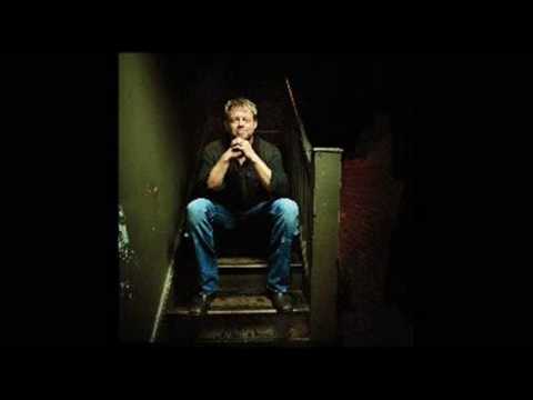Stuck In The Middle With You video