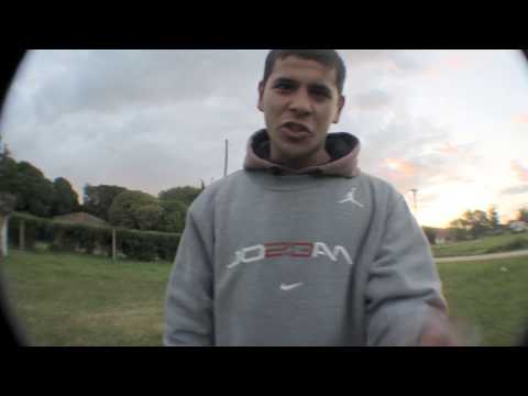 Barras Sueltas - ThaThone a.k.a El Soguero del Genero x  Dj Cut-Klan - ONESHOOT