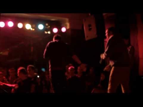 Shamanas - Trijų Klevų Miestas