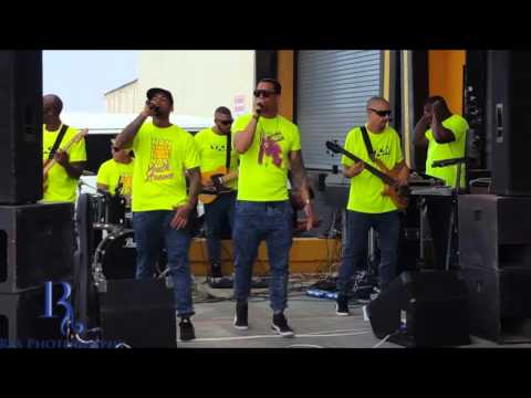 YX3M - Cheerleader @ Caribbean Overseas Aruba 31-12-2015