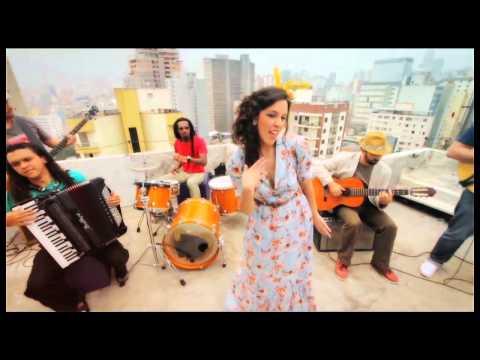 Rhaissa Bittar - Dig Dom [Clipe Oficial HD]