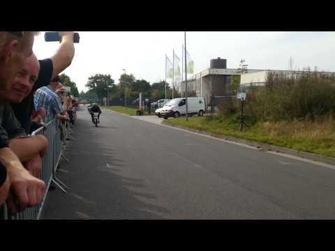 2014 09 28   Oldtimer Rennen in Schirum