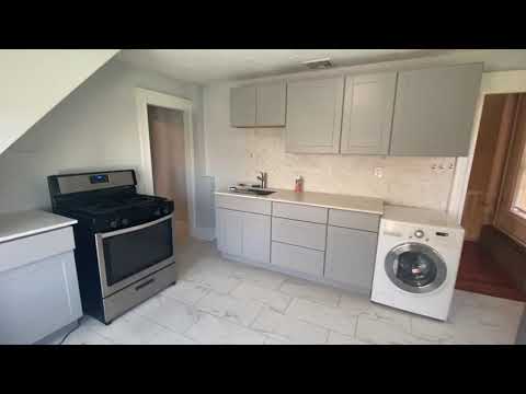 16 Laurel St. #3 Watertown, MA - 1 Bed on the Top Floor in Prime East Watertown - New kitchen!