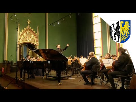 Nowy fortepian w bytomskiej Szkole Muzycznej