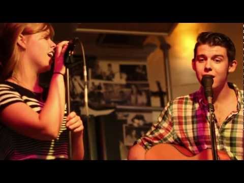 Alby & Posey - Umbrella (Cover) @ Rock N' Roll Pizza