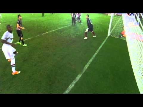 Gol de Gum - Fluminense 2 x 2 Sao Paulo - 17/11/2013 - 35º Rodada do Brasileirão
