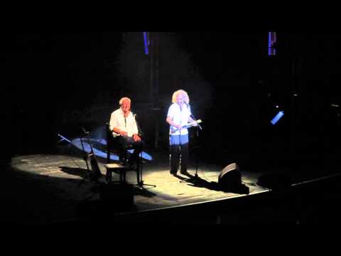 Maxime Le Forestier et Danyel Waro chantent Brassens au Teat à St Gilles (Réunion) le 9/11/13