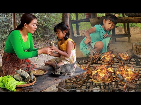 Cooking crispy fish for delicious and roasted turtle spicy chili +4food cooking in forest