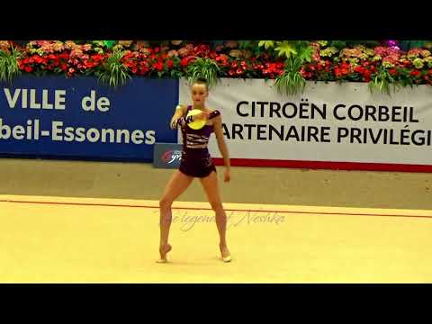 Anna RIZATDINOVA (UKR) ball - 2016 Corbeil senior AA