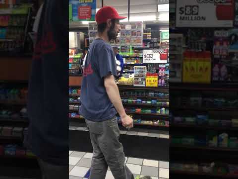 This why you don’t do drugs kids/meth head/gas station chronicles/public freak out
