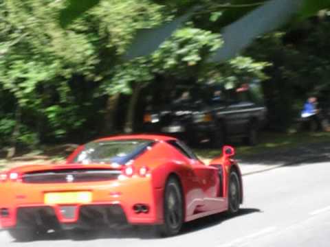Decatted Ferrari Enzo leaving Wilton House!