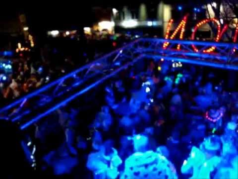 Carnaval Oilsjt met Tenon 2012.wmv