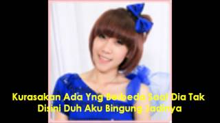 Download lagu Cherrybelle   Pura   Pura Cinta mp3 Download lagu Cherrybelle   Pura   Pura Cinta mp3