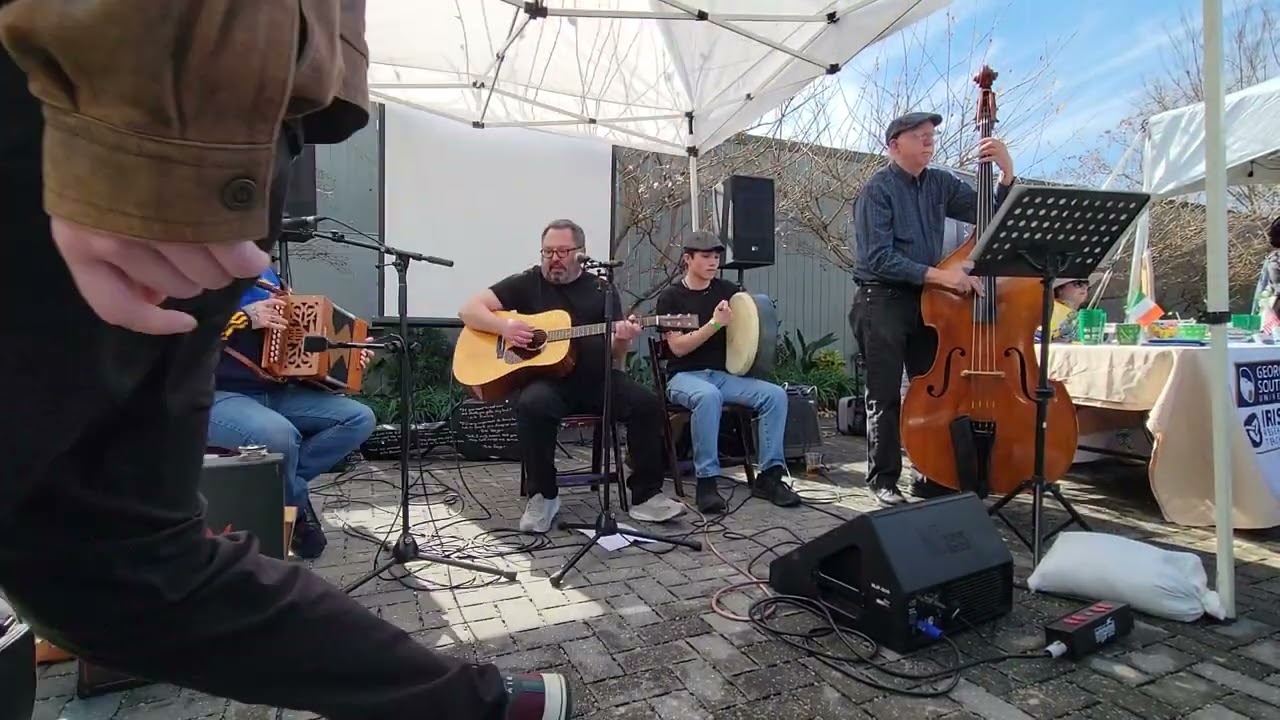 Promotional video thumbnail 1 for The Galway Rogues