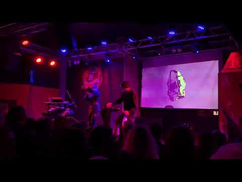 SOLEDAD VÉLEZ - Cromo y platino (Valencia, 07/05/22)