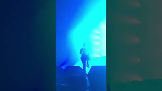 Rejjie Snow - DRUGS (Live At the Olympia)