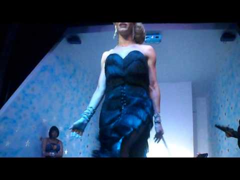 Stripperella Über ''Diamonds'' - Freedom Club 17.02.2013 (HD)
