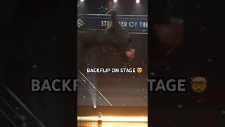 Ishowspeed does a BACKFLIP after winning Streamer of the Year