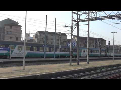 LA E.403 TITOLARE DELL' IC. NOTTE TRANSITA A MILANO LAMBRATE. 12 - 3 - 2016.