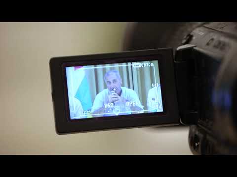 بلدية غزة تنفذ لقاءً إلكترونيًا مباشرًا مع رئيس وأعضاء مجلس بلدية غزة بعنوان اسأل والمجلس يجيب