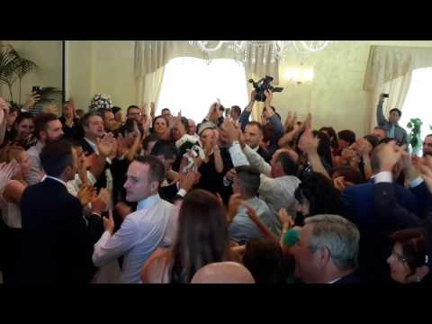 Novità Ingresso Matrimonio Divertente e Ballato - Villa Briccone Pescara - Francesco Barattucci