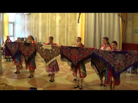 Фольклорный ансамбль 