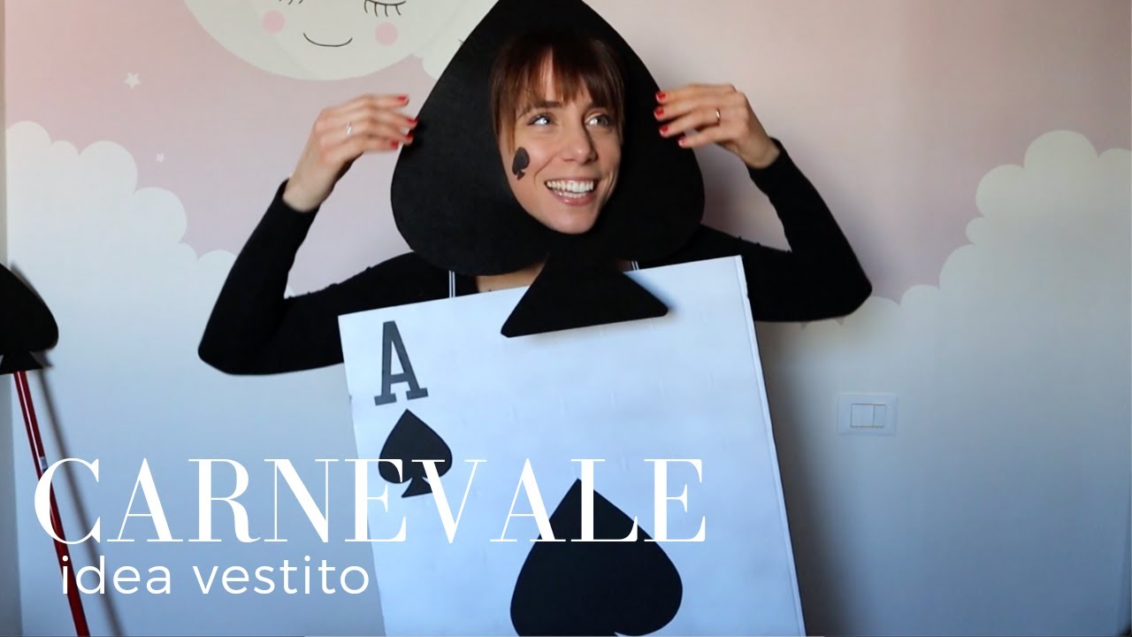 Carnevale: vestito da carta ALICE IN WONDERLAND