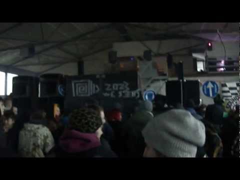 LING LING LIVE @ FIN DEL MUNDO FREE PARTY 2012 [Austria]