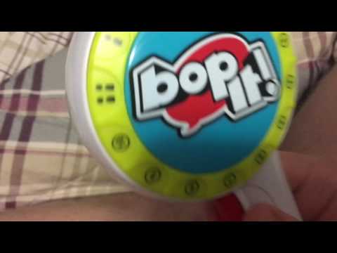 Hub - A Quick Look at The Bop it maker