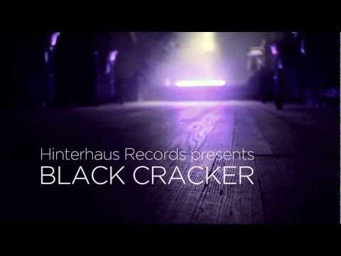 Black Cracker