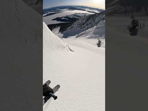 PERFECT POWDER ON MOUNT MORAN!!! #skiing #backcountryskiing