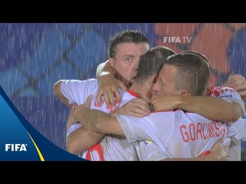 Impressive Russians dominate islanders