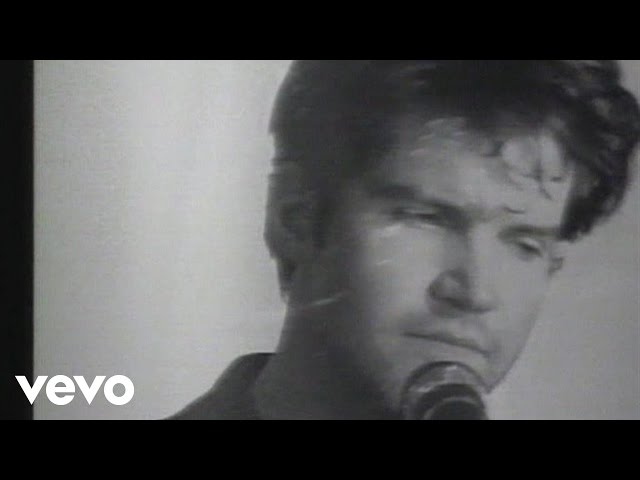 Mainstream - Lloyd Cole & The Commotions