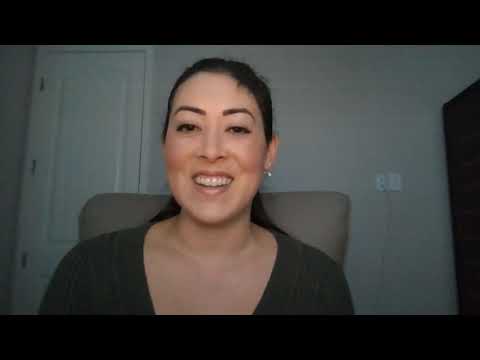 What is the best type of solution to use for scleral lenses?