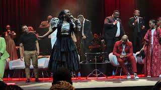 Download lagu Sindi Ntombela - Lingcwele Igama Lakho mp3