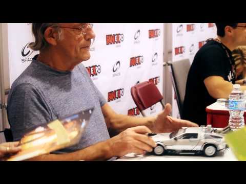 Fan Expo 2012 - Trip Sessions Visits the Dark Side