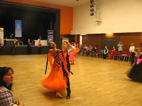 10.10.2015 Blanenský Danza Cup - Jun I D stt waltz - finále