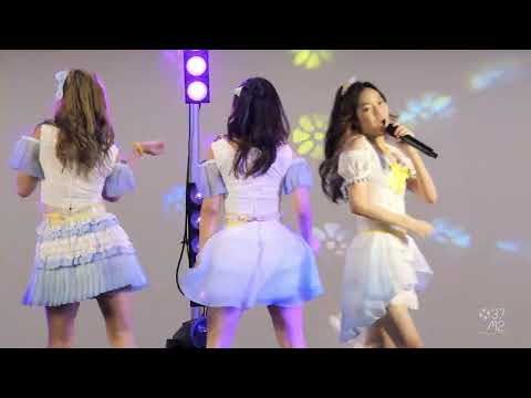 220430 BNK48 Panda - Hoshizora wo Kimi ni @ BNK48 Single Sayonara Crawl Pop-Up Mini Concert [4K 60p]