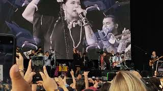 Lila Downs &amp; Rubén Albarrán - Perro Negro (Vive Latino 2023)