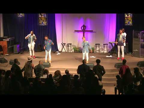 NEW The Walls Group Live!!  SINGING  "And You Don't Stop"